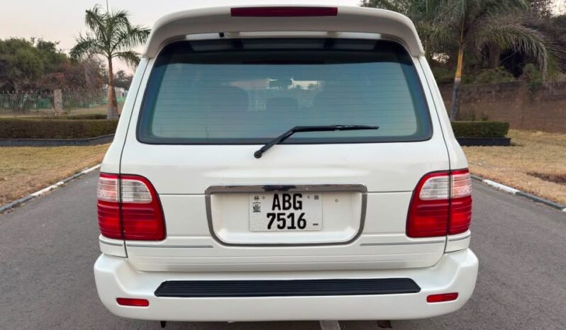 
								2002 Toyota Land Cruiser full									