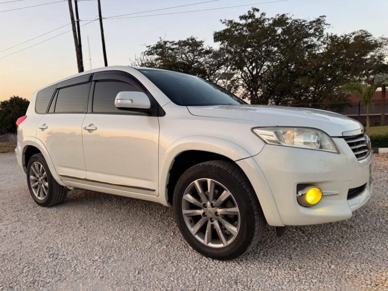 
								2010 Toyota Vanguard full									