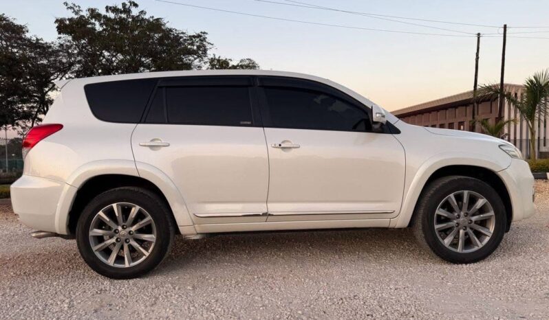 
								2010 Toyota Vanguard full									