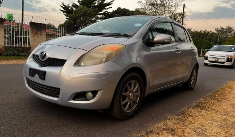 
								2009 Toyota Vitz full									