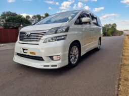 2010 Toyota Vellfire