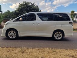 2010 Toyota Vellfire