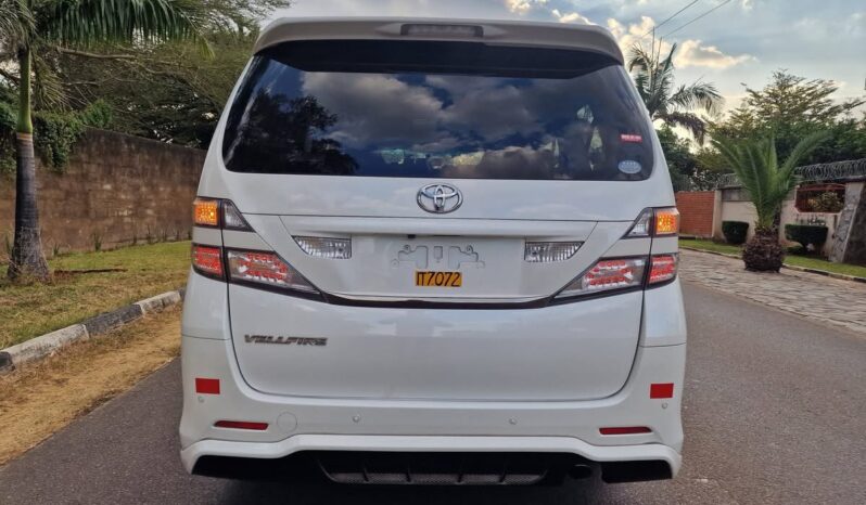 
								2010 Toyota Vellfire full									