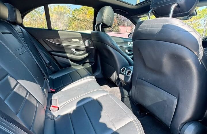 
								2018 MERCEDES-BENZ E220D full									