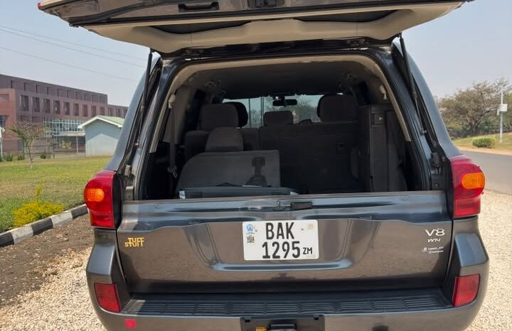 
								2008 Land Cruiser LC200 full									