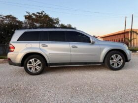 2004 Mercedes-Benz GL500