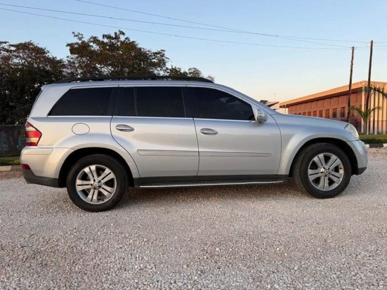 
								2004 Mercedes-Benz GL500 full									