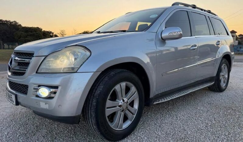 
								2004 Mercedes-Benz GL500 full									