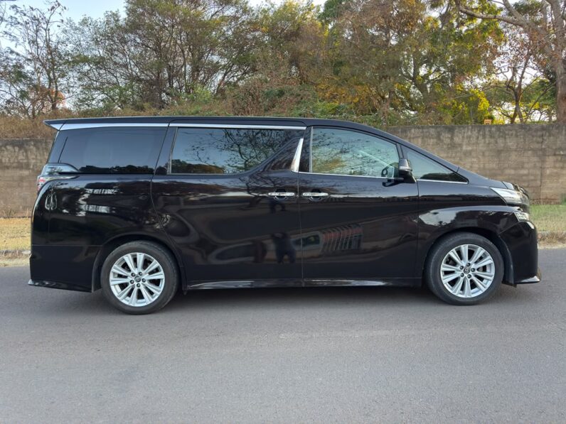 
								2015 Toyota Vellfire full									