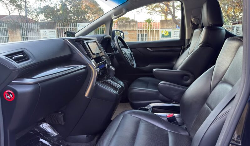 
								2015 Toyota Vellfire full									