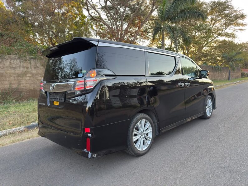 
								2015 Toyota Vellfire full									