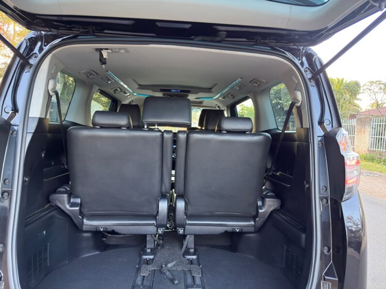 
								2015 Toyota Vellfire full									