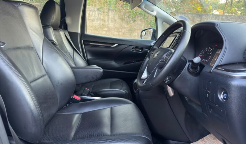 
								2015 Toyota Vellfire full									