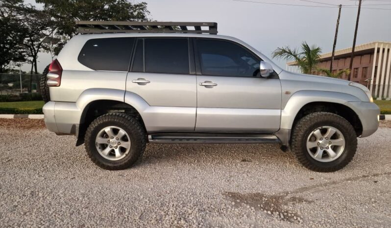 
								2004 Toyota Land cruiser full									