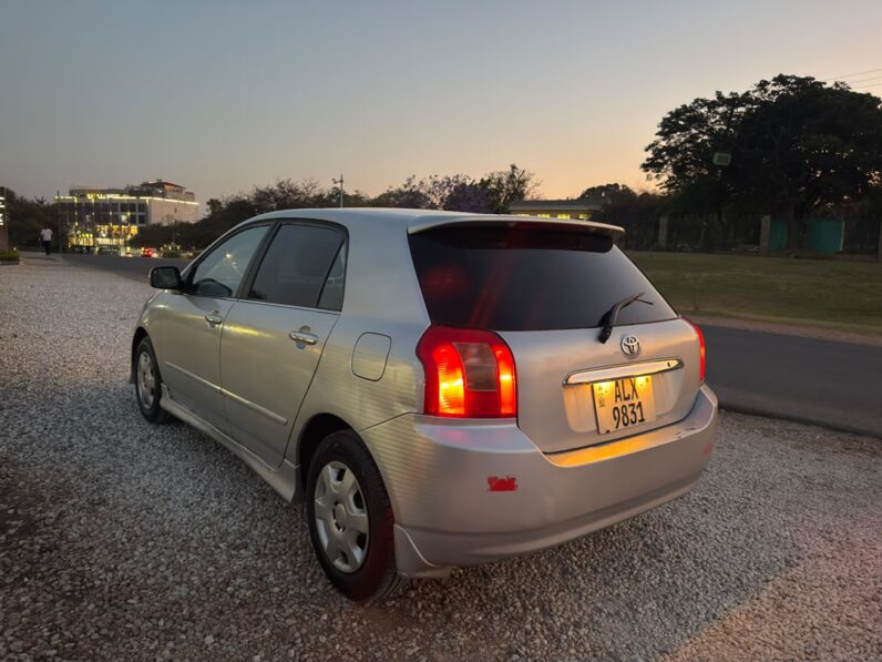 
								2001 Toyota RunX full									