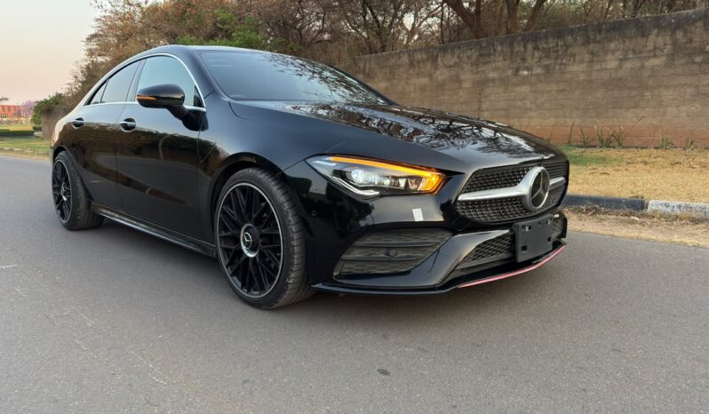 
								2021 Mercedes-CLA 200d full									