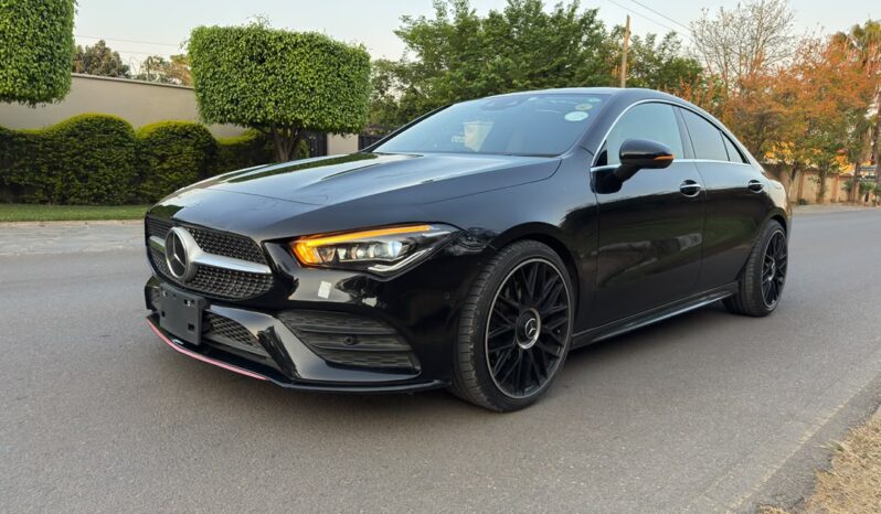 
								2021 Mercedes-CLA 200d full									