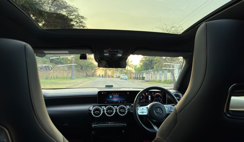 
								2021 Mercedes-CLA 200d full									