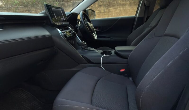 
								2023 Toyota Harrier full									