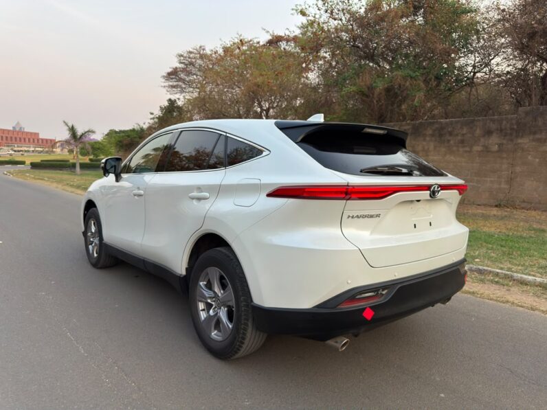 
								2023 Toyota Harrier full									